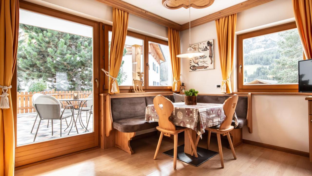 באדיה Apartments Chalet Maria מראה חיצוני תמונה