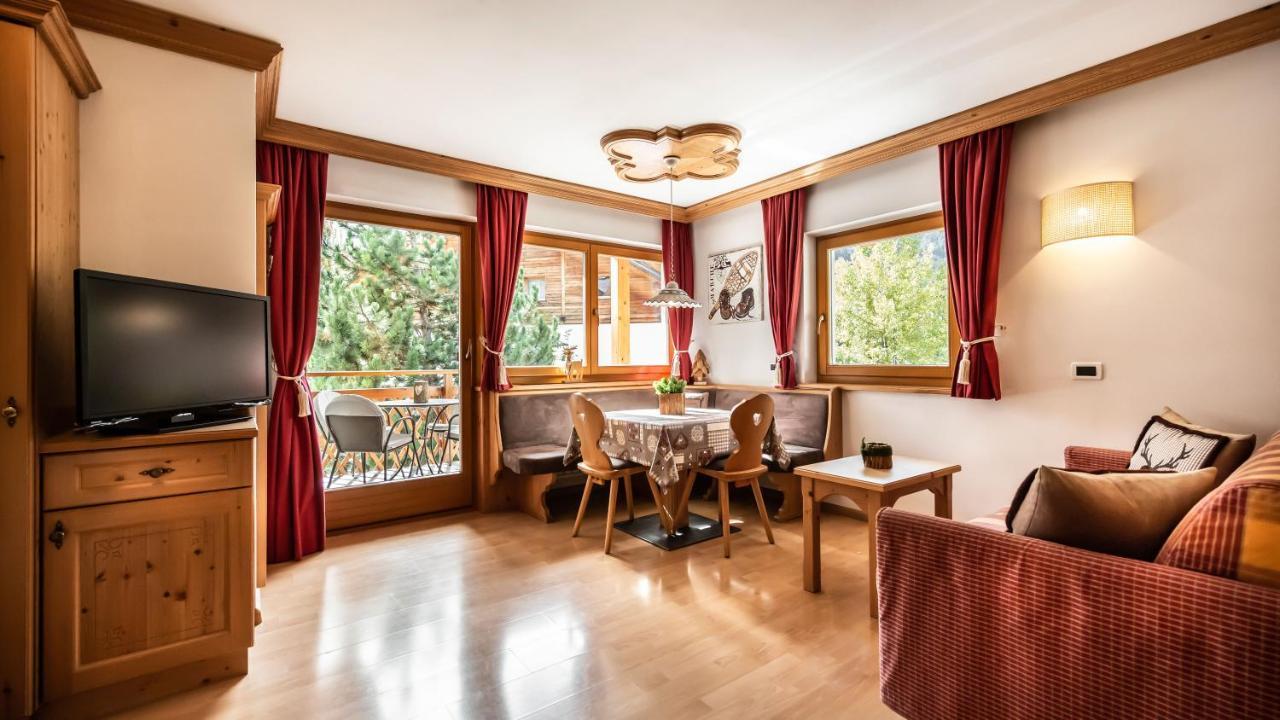 באדיה Apartments Chalet Maria מראה חיצוני תמונה