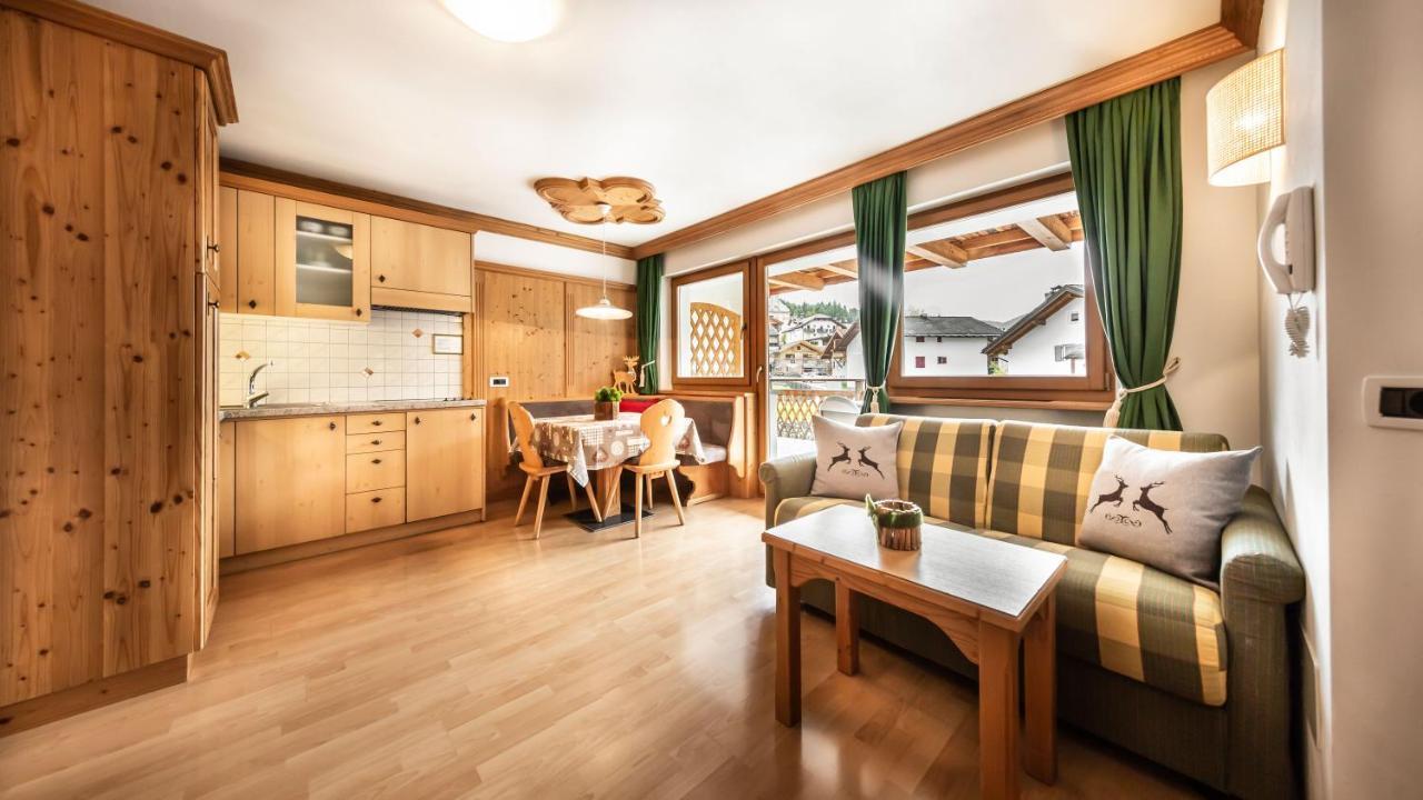 באדיה Apartments Chalet Maria מראה חיצוני תמונה