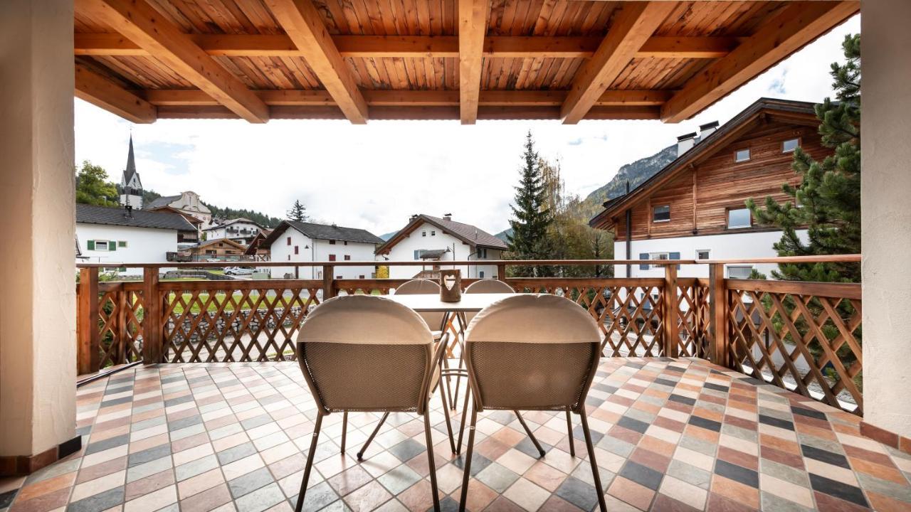 באדיה Apartments Chalet Maria מראה חיצוני תמונה